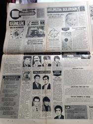 Gün Gazetesi - Turkish Newspaper - 5 Nisan 1973 - CHP Genel sekreteri Kamil Kırıkoğlu ve arkadaşları Parti meclisinden istifa etti Fotoğraf - Orhan Eyüboğlu CHP'nin yeni genel sekreteri seçildi - Ermeniler Paris'te elçiliğimizi bombaladı - belediye ruhsatı bulundurmadığı için para cezasına çarptırılan ikinci kez yakalandığında da çalışmaktan men edilmek istenen şoför Mevlüt Akbağlı memurların üzerine yürüdü Fotoğrafı - şoförün şarkısı vergi vere vere 10 para kalmadı - Aktör Tamer Yiğit  bir fabrikatörün kızını kaçırdı - Tamer Yiğit terk ettiği sevgilisi şarkıcı Sevim Tuna ile Fotoğrafı - 20 milyon liralık Kaçak televizyon malzemesi ile geçti - Pala Mustafa Burası Mahmutpaşa çizen Aydın Aliustaoğlu - bulmaca - Aşık Veysel şiirleri - Sadık Usta'nın garajı köşesi - Gürler olayı yazan Mehmet Kemal yazı dizisi - Bir kamyonda değerli 3 parça tarihi eser ele geçirildi - Dünyayı aydınlatan nur peygamber efendimizin hayatı yazan ve çizen Münif Fehim - Balıkesir Kız Enstitüsü voleybol takımı