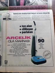 Gün Gazetesi - Turkish Newspaper - 5 Nisan 1973 - CHP Genel sekreteri Kamil Kırıkoğlu ve arkadaşları Parti meclisinden istifa etti Fotoğraf - Orhan Eyüboğlu CHP'nin yeni genel sekreteri seçildi - Ermeniler Paris'te elçiliğimizi bombaladı - belediye ruhsatı bulundurmadığı için para cezasına çarptırılan ikinci kez yakalandığında da çalışmaktan men edilmek istenen şoför Mevlüt Akbağlı memurların üzerine yürüdü Fotoğrafı - şoförün şarkısı vergi vere vere 10 para kalmadı - Aktör Tamer Yiğit  bir fabrikatörün kızını kaçırdı - Tamer Yiğit terk ettiği sevgilisi şarkıcı Sevim Tuna ile Fotoğrafı - 20 milyon liralık Kaçak televizyon malzemesi ile geçti - Pala Mustafa Burası Mahmutpaşa çizen Aydın Aliustaoğlu - bulmaca - Aşık Veysel şiirleri - Sadık Usta'nın garajı köşesi - Gürler olayı yazan Mehmet Kemal yazı dizisi - Bir kamyonda değerli 3 parça tarihi eser ele geçirildi - Dünyayı aydınlatan nur peygamber efendimizin hayatı yazan ve çizen Münif Fehim - Balıkesir Kız Enstitüsü voleybol takımı