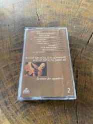 BÜLENT ORTAÇGİL İÇİN SÖYLENMİŞ BÜLENT ORTAÇGİL ŞARKILARI 1 / ŞARKILAR BİR OYUNDUR - ŞEBNEM FERAH / MAVİ SAKAL / MOR VE ÖTESİ... KASET