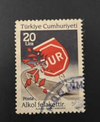 Türk Pulu - Turkish Stamp -  Postadan Geçmiş Pul Filateli -  DAMGALI - ALKOL FELAKETTİR -  TRAFİK KURALLARI TEMALI PUL, 20 LİRA - Türkiye Cumhuriyeti - NOSTALJİK DOĞUM GÜNÜ HEDİYESİ