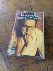 ZÜLFÜ LİVANELİ / SAAT 4 ... YOKSUN - KASET