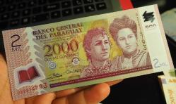 PARAGUAY 2.000 GUARANIES ÇİL POLİMER
