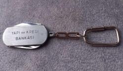 YAPI KREDİ BANKASI ÇAKILI VE AÇACAKLI ANAHTARLIK.  ÇELİK PASLANMAZ.  KONDİSYON YÜKSEK KOLEKSİYONLUK NADİR