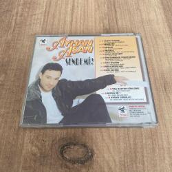 Ayhan Aşan Sende mi Cd ( Çizik yoktur - Çok iyi kondüsyonda ) ( Dönem Cd - Sarı Bandrol )