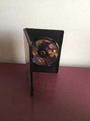 Dvd Film Salkım Hanımın Taneleri Orijinal - Çiziksiz Zuhal Olcay - Hülya Avşar - Zafer Algöz - uğur Polat - Kamuran Usluer - Derya Alabora - Güven Kıraç