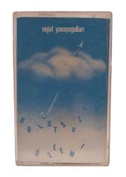 Bulutsuzluk Özlemi - Nejat Yavaşoğulları (Kağıt Baskı)