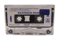 Bulutsuzluk Özlemi - Nejat Yavaşoğulları (Kağıt Baskı)