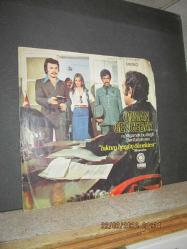 ORHAN GENCEBAY YAŞAMAK BU DEĞİL / BENİ BÖYLE SEV 