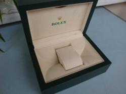 ROLEX  SAAT KUTUSU + İÇ YASTIKLI ( ROLEX SA - GENEVE SUISSE / 31.00.04 ) - Açıklamayı Okuyunuz