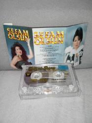 Kaset Bülent Ersoy sefam olsun albümü. Orijinal 1993 baskı temiz sorunsuz çalışıyor koleksiyonluk