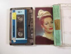 Emel Sayın - Kanımda Kıvılcım (Kaset)