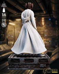 Leia Organa Star Wars Figür - 25 cm