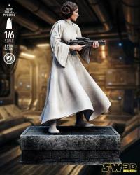 Leia Organa Star Wars Figür - 25 cm