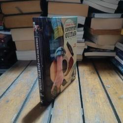 Learn to Play Country Guitar (Music Bibles) (CD MEVCUT)