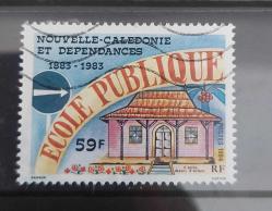 Yeni Kaledonya- damgalı pul