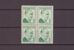 1957 Atatürk (Çift Çizgi Çerçeveli Portre) ''1918 Nolu Valör'' 4'lü Blok Mnh Lüks Pul - TV133
