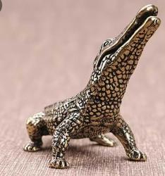 Pirinç Timsah Figürü – Mini Dekoratif Biblo