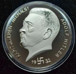 1932 NAZİ ALMANYASI HİTLER GÜMÜŞ KAPLAMA PROF BASKI PROPAGANDA MADALYONU