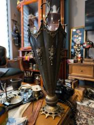 Antika Pirinç Şemsiyelik