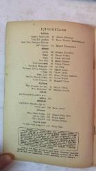 TÜRK DİLİ, AYLIK DİL VE YAZIN DERGİSİ - AĞUSTOS 1979 SAYI: 335 ADNAN BİNYAZAR - BİLGİN ADALI - BEHÇET NECATİGİL - DİMİTRİS KRANİS - HANS MAGNUS ENZENSBERGER - AHMET YORULMAZ - ÜLKER İNCE - YUSUF ALPER - NECATİ CUMALI - OSMAN SERHAT ERKEKLİ - HİKMET DİZDAROĞLU - YUNUS KORAY - TALİP APAYDIN - MEHMET GÜLER - METİN ELOĞLU - HALİL ŞAHAN - NURER UĞURLU - MEHMET EMİN LEBE - SELÇUK YÖNEL - RUŞEN HAKKI - ALİ YÜCE - NECATİ GÜNGÖR - NİJAT ÖZÖN  YAZILAR - SANATTA YARATICILIK - YİTİK DİLİ ARARKEN - “ESKİ TÜRK EDEBİYATI METİNLERİ” ÜZERİNE ŞİİRLER - ŞİİRLER - BAHAR - BAŞLA - SON SEVİ - SEREZ ÇARŞISINDA - ÇOCUKLARA MEKTUPLAR - NE ZAMAN ÇIKSAM SOKAĞINA - O GÜN - KUM SAATİ BİR ESKİ MASADA YALNIZ - SEVDA YORGUNU ÖYKÜLER - TÜM EVRENİM ÇIN ÇIN - HAVA KORSANLARI SÖZLÜK - BATI KAYNAKLI SÖZCÜKLERE KARŞILIKLAR DEĞİNİLER - ÇİZGİ FİLMLER OKUMAYA İLGİ YARATIYOR MU? KİTAPLAR - BUNCA SORUN VAR  -  TAM TAKIM EKSİKSİZ 60 SAYFA