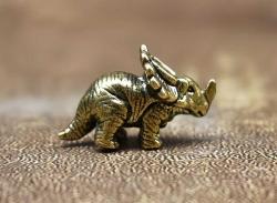 Pirinç Triceratops Dinozor Figürü