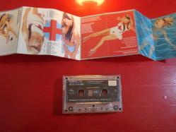 YONCA EVCİMİK HERKES BAKSIN DALGASINA KASET