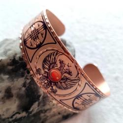 Kelepçe Bakır bilezik , Elyapımıdır, Özel tasarımımdır.Şaman kam davulu ve çift başlı kartal