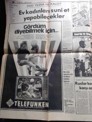 Hürriyet Gazetesi - Turkish Newspaper - 6 Mart 1975 - milyoner iş adamlarının kavgası kana bulandı - Kemal Has öldürüldü Fotoğrafı - iş ortaklarından Ahmet Celebçi metal kapak fabrikası önünde Kemal Has'ın beynine 2 kurşun sıktı - işte katil Ahmet Celepçi Fotoğrafı - Kemal Has'ın ortak olduğu kuruluşlar Coca Cola Pepsi Pe Re Ja Elvan - Berlin ev ev aranıyor -  Alman terörist Angela Luther'in başına bir milyon kondu Fotoğrafı - CIA yabancı ülkelerde suikast düzenliyor - Almanlar Bülent Ecevit'i korumak zor - Alparslan Türkeş bugün Almanya'ya gidiyor - Emel Sayın Ahmet Özhan beyaz kelebekler Bebek Maksimde - Gönül Yazar Tanju Korel Erol Evgin Sadri Alışık bebek belediye gazinosunda - Müjdat Gezen Pembe Panter - Ruslar kan kanserine karşı aşı buldular - Tarkan yazan ve çizen Sezgin Burak - televizyon ve radyoda bugün - Bursaspor Dinamo Kiev'i yenemedi - işçiler Dinamo maçına gidince Bursa'da fabrikalar çalışmadı - Kiev'in savunma duvarı yazan Eşfak Aykaç - Muazzez Abacı'ya tehdit