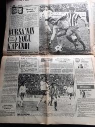 Hürriyet Gazetesi - Turkish Newspaper - 6 Mart 1975 - milyoner iş adamlarının kavgası kana bulandı - Kemal Has öldürüldü Fotoğrafı - iş ortaklarından Ahmet Celebçi metal kapak fabrikası önünde Kemal Has'ın beynine 2 kurşun sıktı - işte katil Ahmet Celepçi Fotoğrafı - Kemal Has'ın ortak olduğu kuruluşlar Coca Cola Pepsi Pe Re Ja Elvan - Berlin ev ev aranıyor -  Alman terörist Angela Luther'in başına bir milyon kondu Fotoğrafı - CIA yabancı ülkelerde suikast düzenliyor - Almanlar Bülent Ecevit'i korumak zor - Alparslan Türkeş bugün Almanya'ya gidiyor - Emel Sayın Ahmet Özhan beyaz kelebekler Bebek Maksimde - Gönül Yazar Tanju Korel Erol Evgin Sadri Alışık bebek belediye gazinosunda - Müjdat Gezen Pembe Panter - Ruslar kan kanserine karşı aşı buldular - Tarkan yazan ve çizen Sezgin Burak - televizyon ve radyoda bugün - Bursaspor Dinamo Kiev'i yenemedi - işçiler Dinamo maçına gidince Bursa'da fabrikalar çalışmadı - Kiev'in savunma duvarı yazan Eşfak Aykaç - Muazzez Abacı'ya tehdit