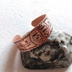 Kelepçe Bakır bilezik , Elyapımıdır, Özel tasarımımdır. Kam davulu ve şaman sembolleri