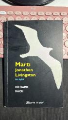 MARTI JONATHAN LIVINGSTON - BİR ÖYKÜ - RICHARD BACH - EPSİLON YAYINLARI BİRİNCİ BASKI 2012 - FOTOĞRAFLAR RUSSELL MUNSON - ÇEVİRİ KADER AY DEMİREĞEN