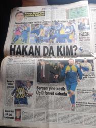 Star Gazetesi - Turkish Newspaper - 27 Kasım 1999 - depremzedeler  yazlık çadırlarda donuyor - 114 bin kışlık çadır kayıp Fotoğrafı - yazarımız ve ekonomi müdürümüz Mustafa Mutlu çadır kurdu Fotoğrafı - Jet Holding'e ait Caprice Otel'in tesettür havuzunu inşa eden firma parasını alamayınca Jet Holding'in futbolcuları Sergen Yalçın Alpay özalan ve Oktay Derelioğlu'nun bonservisine haciz koydurttu - millet yasta bakan Hasan Gemici Fas'ta - yeraltı dünyasının ünlü babalarından Nihat Akgün delikanlı gibi öldü fotoğraf - milenyum kraliçesi Ürdün Kraliçesi Rana Fotoğrafı - kumkapı'ya meyhane timi - deprem vergisi herkesi ürküttü - sinemalar programı - Ulucanlar cezaevinde kalan depremdezede yakını mahkumlar rüşvetten tutuklanan beş Kızılaycı'yı koğuşta şişledi - yüksek askeri şura'nın Dün yapılan toplantısında yüzyılın son operasyonu tamamlandı Fotoğrafı - Beşiktaş golcüsü Ahmet Dursun 15 gün yok - Trabzonspor'da Denizli seferberliği başladı - Fatih Tekke'nin kurtarıcısı Mustafa Denizli