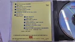 ZERRİN ÖZER, MUTLULUKLAR DİLERİM, ORİJİNAL ALBÜM CD'Sİ. 1989 EMİ BASIM - ÖZEL KOLEKSİYONDAN, ÇOK TEMİZ KONDİSYONDA!