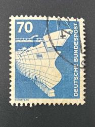Almanya Pulu - Germany Stamp - Postadan Geçmiş Pul Filateli -  Damgalı - GEMİ İNŞAATI TEMALI ALMAN PULU, 70 PARA - YABANCI PULLAR-NOSTALJİK DOĞUM GÜNÜ HEDİYESİ