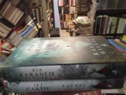 BİR KARANLIK PENCERE - İKİ ÇARPIK TAÇ ( ÇOBAN KRAL SERİSİ2 KİTAP SET)