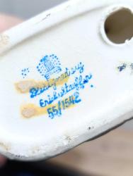 O19---KIZ ÇOCUĞU YAŞLI PORSELEN BİBLO