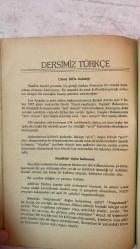 TÜRK DİLİ, AYLIK DİL VE YAZIN DERGİSİ - MAYIS 1982 SAYI: 365  TUĞRUL İNAL - NAHİT ULVİ AKGÜN - İLHAN BERK - METİN ELOĞLU - ALİ PÜSKÜLLÜOĞLU - MEHMET SEYDA - TARIK DURSUN K. - YILDIZ CANPOLAT - ALİ YÜCE - BİLGİN ADALI - ÖMER ASIM AKSOY - FAKİR BAYKURT - HAYATİ BAKİ - YUNUS KORAY - HİKMET DİZDAROĞLU - ALİ F. BİLİR - HALİL KÖKSEL - SEVGİ ÖZEL - HAYDAR ERGÜLEN - OKTAY AKBAL - İLHAN SELÇUK - YALÇIN ULUKAYA - MURAT ÖZTURANLI - SEVDA ŞENER - GÜLŞEN KARAKADIOĞLU - ÂLİM ŞERİF ONARAN - TALİP APAYDIN - RAMİS DARA - İSMAİL CEYHAN - ÖZCAN YALIM  ÇAĞCILLIK KAVRAMI VE ŞİİR - HASAN DAĞI - EL YAZILARINA VURUYOR GÜNEŞ, III - SALÇA - ANI - ROMANCI GÜNLÜĞÜ - ROMANLARIN ERKEKLERİ KADINLARIN ROMANLARI - İSPANYOL YAZININDA 