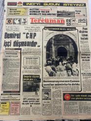 TERCÜMAN GAZETESİ - DOĞUM GÜNÜ HEDİYESİ (TURKISH NEWSPAPPER) - 4 EKİM 1975 - SADECE TEK YAPRAKTIR -Süleyman Demirel-Bülent Ecevit-Necmettin Erbakan-Refik Sönmezsoy-Necip Fazıl Kısakürek-Ahmet Kabaklı-Rauf Tamer-Ali Rıza Alp-Selman Erdoğan-İhsan Kayseri-Sol sadece ızdırap verir-Demirel CHP işçi düşmanıdır-Ramazan ayının son cuması camiler müminlerle doldu-Sungurlar olayının gerçek yüzü-CHPli parlamenterler işgal altındaki işyerlerini ziyaret edip işçileri teşvik ediyorlar-Üniversitelerin kapasitesi bir anda 2 misli olabilir-Beyaz Sarayı ağır bir dille suçluyor-161 iştirakçimiz daha otomobil sahibi oldu-Ortaöğretimde 1975 76 yılı başlarken-Mustafa Cemilev-Kadir Gecesinin mana ve önemi-Yerli film son günlerde sekiz mevsimlik-Sosyal Güvenlik Bakanlığının açıklaması-Puan düşürme işlemi başladı-Ambargoyu Senato yine ele alacak-Ekim ayında otomobil alma sırası gelenlerin tam listesi-Gazeteniz Tercümanı okumadan hac için muameleye başlamayınız-Noktalama-Katılım-Gong-Olur mu-Yıldızınız ne diyor - İdil Koleksiyon