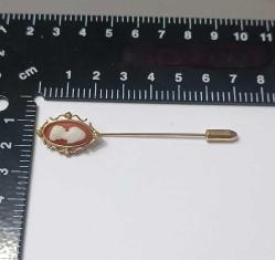 Vintage  AVON  Altın Ton  Sert Plastik Cameo Stick Pin Broş Yaka İğnesi