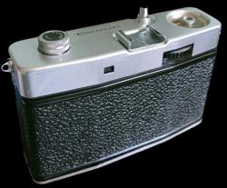 Revue HC 35 Antika Kolleksiyonluk Filimli fotoğraf makinesi japonya üretim (Kolleksiyonluk veya bakım ister)