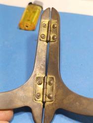 K132---PİRİNÇ DÖKÜM TABAK-ÇERÇEVE STANDI