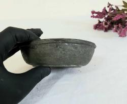 Antika Bakır Hamam Tası - Çiçek Kabartmalı Göbekli - Şifa Tası - Çocuk Boy