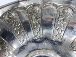 Gümüş Kaplama - Damgalı Hamam Tası - Çiçek Süslemeli Göbekli - Ağır Metal - BÜYÜK BOY - GÜMÜŞ RENKLİ