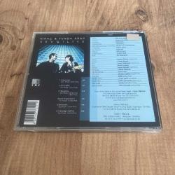 Kıraç - Funda Arar - Sevgiliye  Cd ( Çizik yoktur - Çok iyi kondüsyonda )
