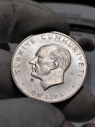 1960 Hakimiyet Milletindir Gümüş 10 Lira Çil