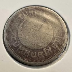 Türkiye 5 Kuruş 1939. Kapamasında.