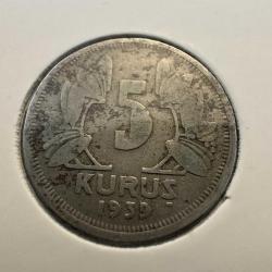 Türkiye 5 Kuruş 1939. Kapamasında.