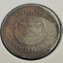Türkiye 5 Kuruş 1939. Kapamasında.