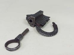 NADİR ANTİKA OSMANLI DÖNEMİ EL İŞÇİLİĞİ KALİGRAFİK DEMİR ASMA KİLİT