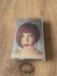 Sezen Aksu - Gülümse Kağıt Baskı Kaset ( Jelatinli - Ambalajında )
